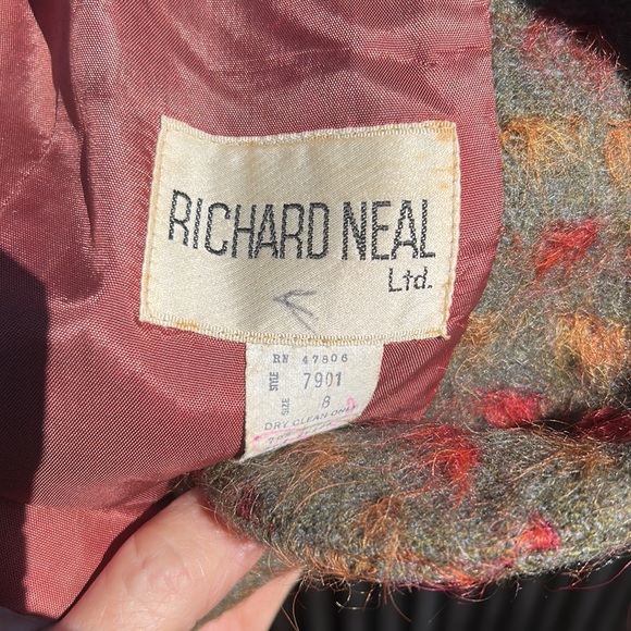 wool blend blazer rich jewel tones on dark mossy green brown wood buttons - Picture 8 of 15